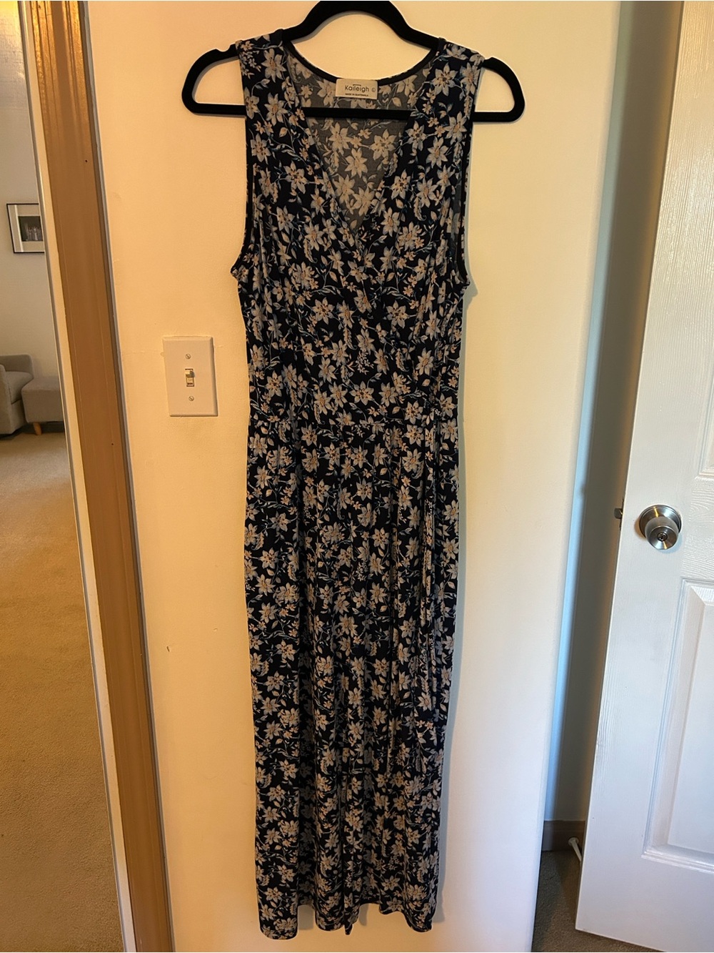 Navy and Ivory Floral V-Neck Cropped Jumpsuit